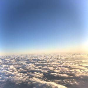 老师脱👙让学生摸🐻欧美
